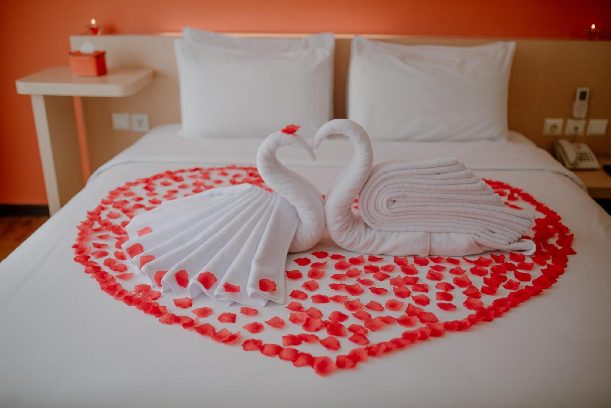 The Bountie Hotel And Convention Centre Sukabumi Eksteriør bilde