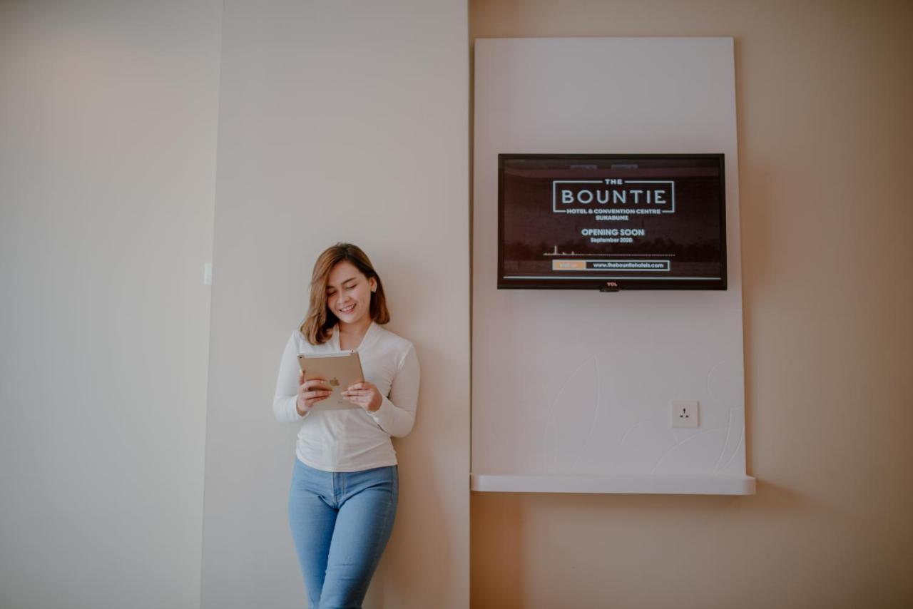 The Bountie Hotel And Convention Centre Sukabumi Eksteriør bilde