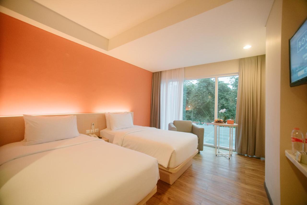 The Bountie Hotel And Convention Centre Sukabumi Eksteriør bilde